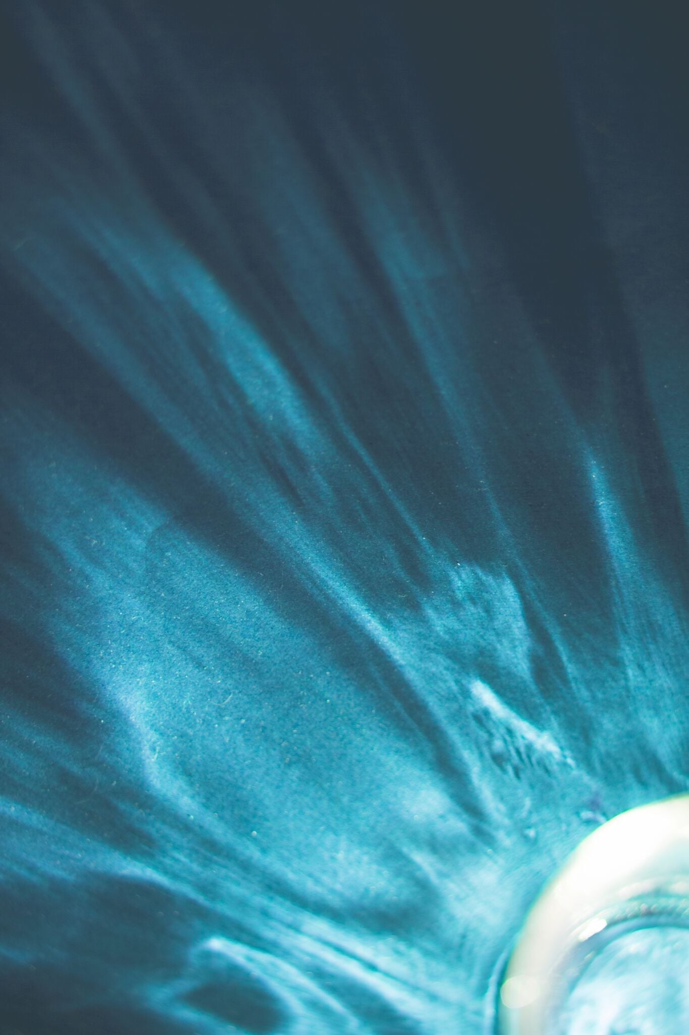 ☕ Thermal Kinetics in Brewing - How Dripper Materials Shape Your Cup